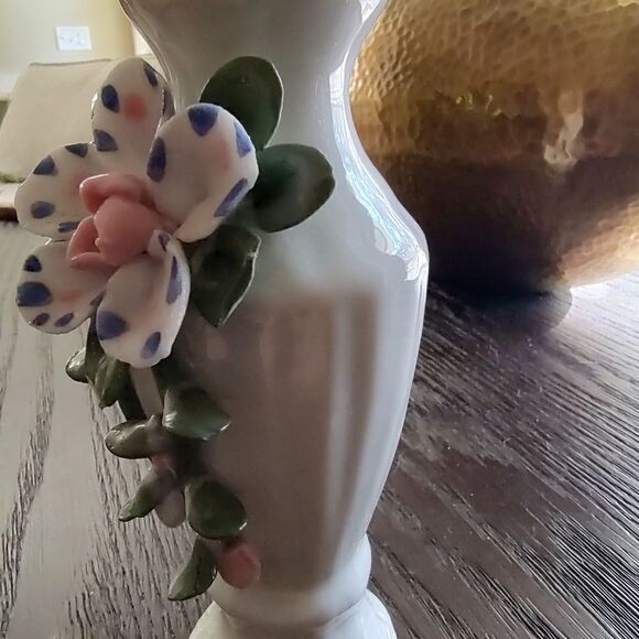 Vintage Porcelain Bud Vase Applied Flowers - Picture 6 of 9